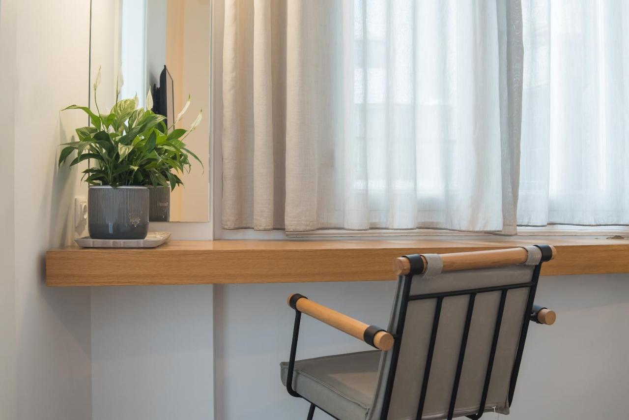 Monk Monastiraki Suites เอเธนส์ ภายนอก รูปภาพ