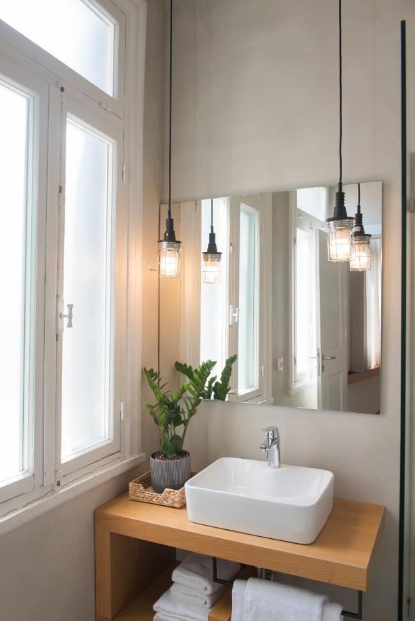 Monk Monastiraki Suites เอเธนส์ ภายนอก รูปภาพ